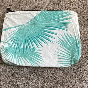 Aloha Collection Travel Pouch